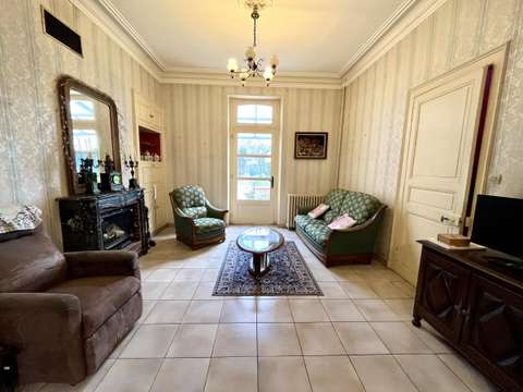 Vente maison 8 pièces Évron 53