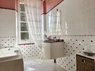 Vente maison 11 pièces