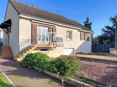 Vente maison 5 pièces Évron 53