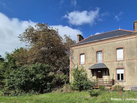 Vente maison 5 pièces Évron 53