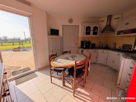 Vente maison 6 pièces Évron 53
