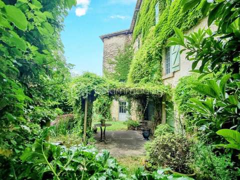 Vente maison 11 pièces Exoudun 79