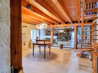 Vente maison 9 pièces