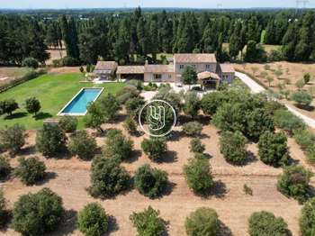 Vente maison 8 pièces Eygalières 13