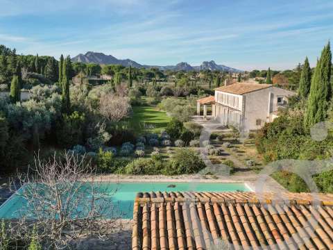 Vente maison 7 pièces Eygalières 13