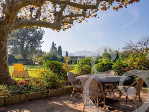 Vente maison 12 pièces Eygalières 13