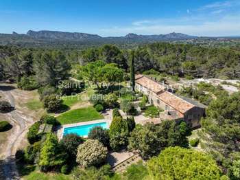 Maison 16 pièces 478 m² · à Eygalières · 478 m² · 4 830 000 €