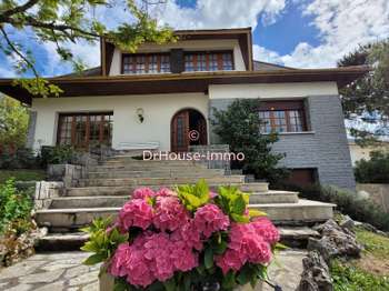 Vente Maison 6 chambresEysines