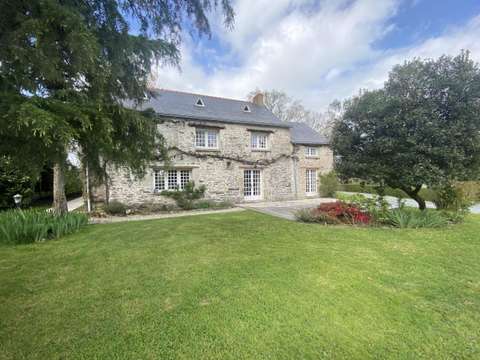 Vente maison 8 pièces Fay-de-Bretagne 44