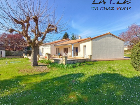 Vente maison 5 pièces Faye-sur-Ardin 79