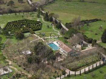 Vente maison 17 pièces Fayence 83
