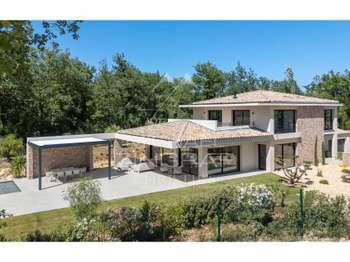 Vente maison 6 pièces Fayence 83