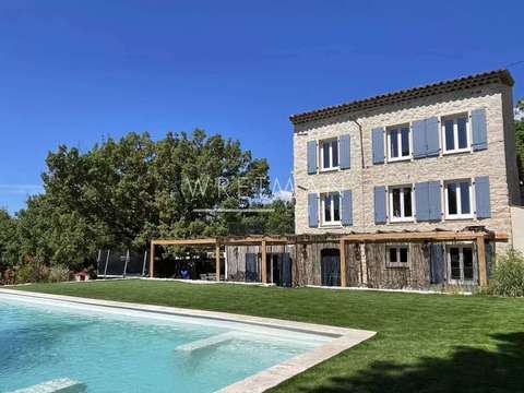 Vente maison 6 pièces Fayence 83