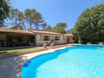 Vente maison 5 pièces Fayence 83