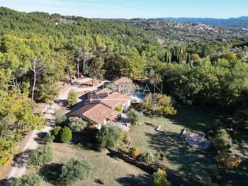 Vente maison 8 pièces Fayence 83