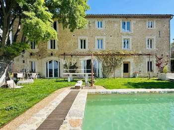 Vente maison 8 pièces Fayence 83