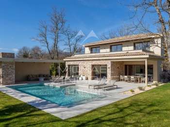 Vente maison 6 pièces Fayence 83