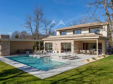 Vente maison 6 pièces Fayence 83