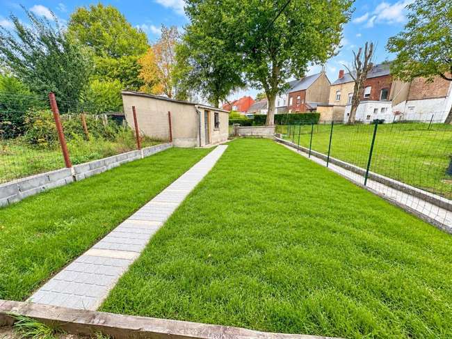 Maison 6 pièces 73 m² · à Feignies · 73 m² · 105 000 €