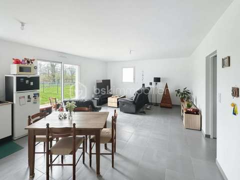 Vente maison 4 pièces Feins 35