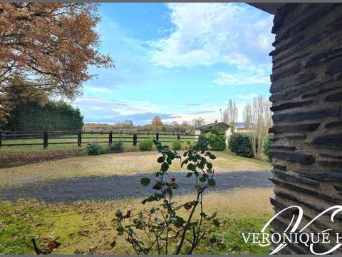 Vente maison 7 pièces Feneu 49
