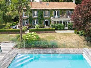 Vente maison 9 pièces Férolles-Attilly 77