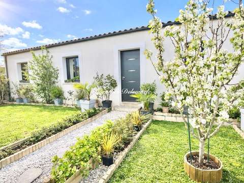 Vente maison 3 pièces Ferrières 17