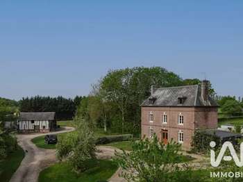 Maison 6 pièces 210 m² · à Ferrières-Saint-Hilaire · 210 m² · 364 900 €
