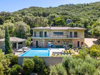 Vente Maison 4 chambresFigari