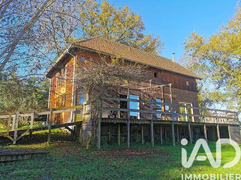 Vente maison 8 pièces Figeac 46