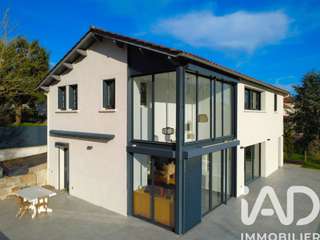Vente maison 8 pièces Vente maison 8 pièces
