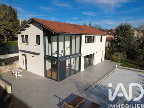 Vente maison 8 pièces Vente maison 8 pièces