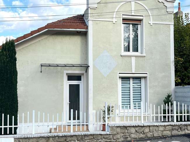 Maison 6 pièces 127 m² · à Firminy · 127 m² · 220 000 €