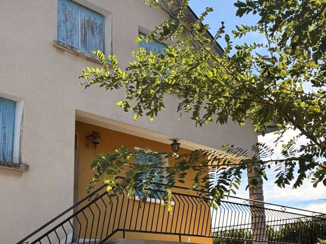 Maison 5 pièces 122 m² · à Flavin · 122 m² · 169 000 €