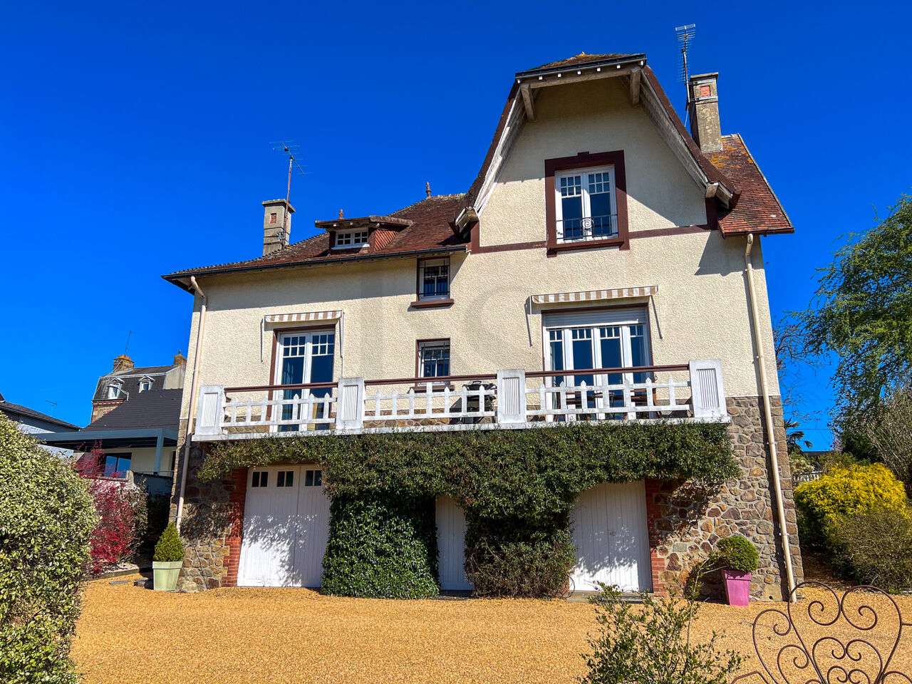 Maison A Vendre A Flers Par Notaire