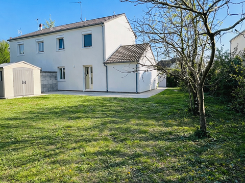 Vente maison 5 pièces Fleury-les-Aubrais 45