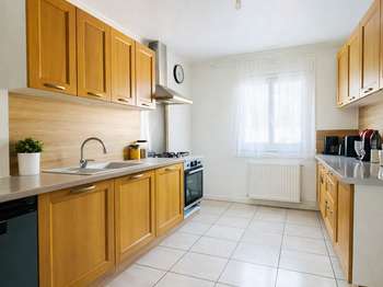 Vente maison 5 pièces Fleury-les-Aubrais 45