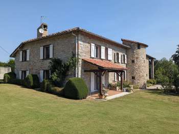 Maison 8 pièces 248 m² · à Foix · 248 m² · 1 490 000 €