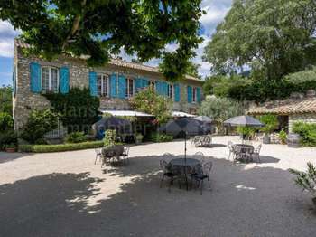 Vente maison 10 pièces Fontaine-de-Vaucluse 84