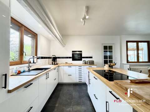 Vente maison 8 pièces
