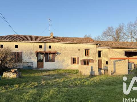 Vente maison 10 pièces Fontaines-d'Ozillac 17