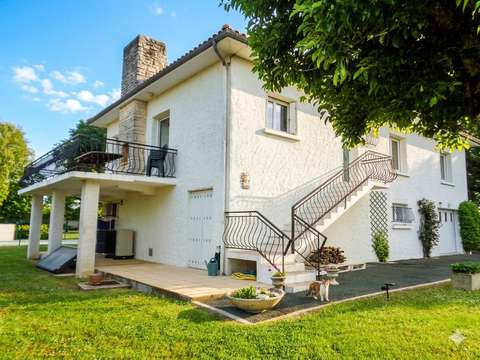 Vente maison 12 pièces