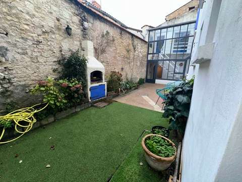 Vente maison 5 pièces Fontenay-le-Comte 85