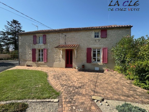 Vente maison 6 pièces Fontenay-le-Comte 85