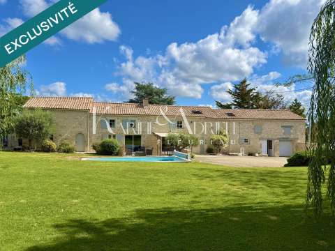 Vente maison 6 pièces Fontenay-le-Comte 85