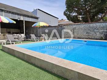Vente maison 11 pièces Fontenay-le-Comte 85