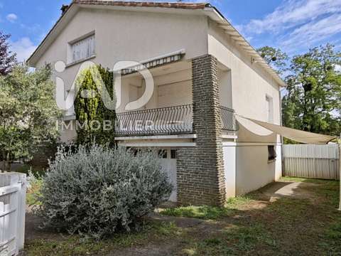 Vente maison 9 pièces Fontenay-le-Comte 85