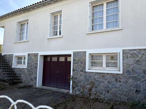 Vente maison 4 pièces Fontenay-le-Comte 85