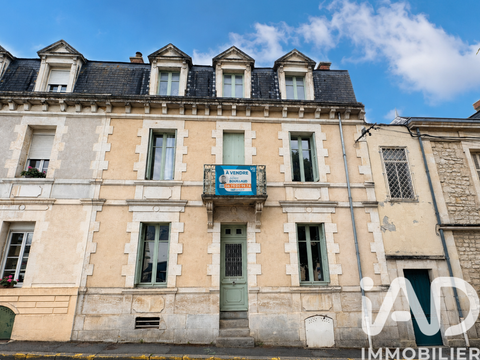 Vente maison 5 pièces Fontenay-le-Comte 85