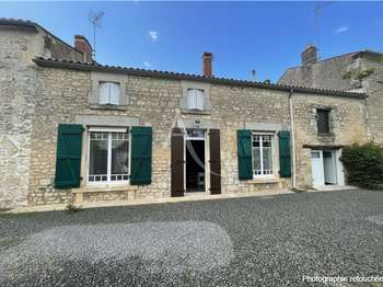 Vente maison 5 pièces Fontenay-le-Comte 85